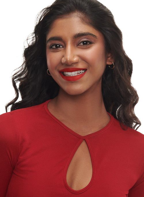 Limited-Edition La La Love 18HR Liquid Lipstick - 01 Cherry Crush